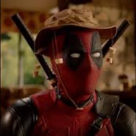 Deadpool - Picture 1 of 4